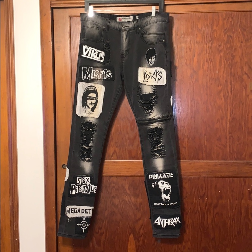 Men’s Iro ochi distressed patch jeans